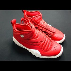 NIKE AIR SHAKE NDESTRUKT 8.5